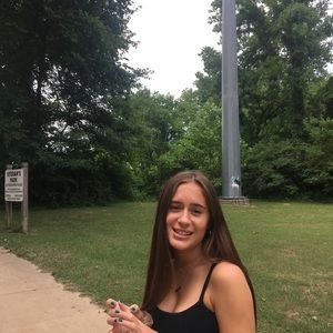 Meet your Posher, Kylee